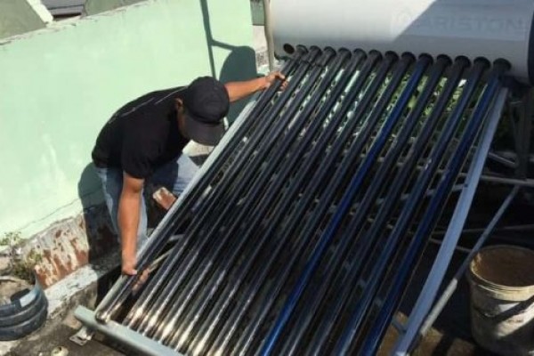 Các dịch vụ sửa máy nước nóng năng lượng mặt trời phổ biến