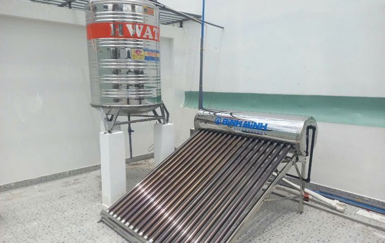 ĐỊA CHỈ BÁN MÁY NƯỚC NÓNG NĂNG LƯỢNG MẶT TRỜI BÌNH MINH BẠN NÊN BIẾT