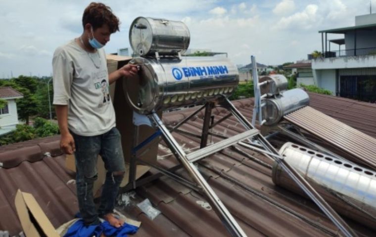 Thợ Sửa Bình Bảo Ôn Nước Nóng TPHCM - Chuyên Nghiệp, Uy Tín 2026