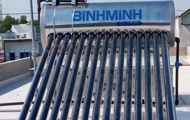 Tìm Thợ Lắp Đặt Bình Bảo Ôn Quận 7 - Dịch Vụ Chuyên Nghiệp Aposun
