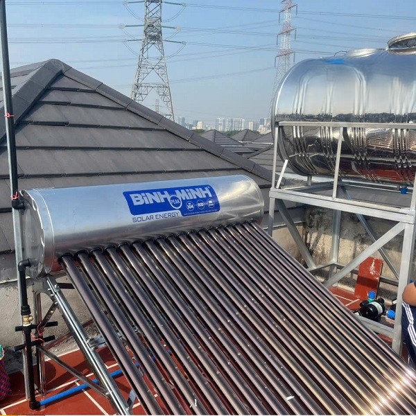 ban-bon-nuoc-nong-binh-minh-binh-tan