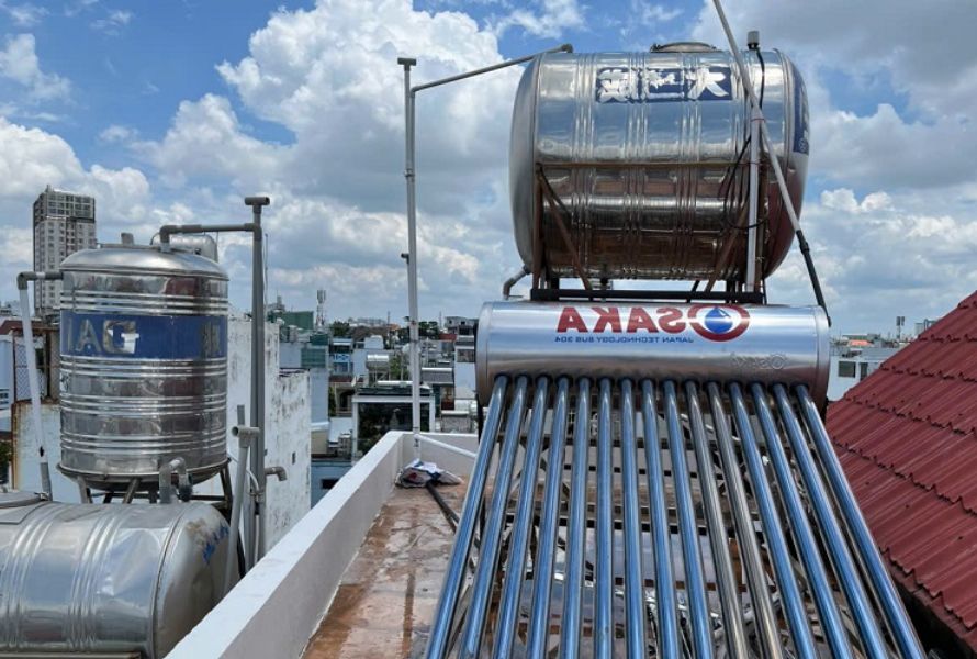 tai-sao-bon-bao-on-bi-mop-meo