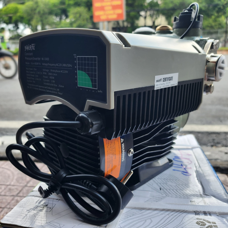 Máy bơm tăng áp biến tần Shirai 400w