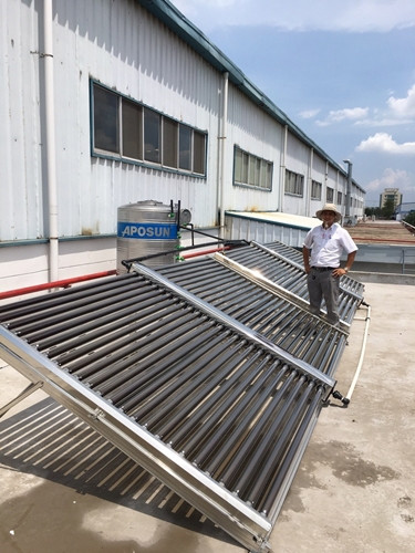 hệ thống máy nước nóng năng lượng mặt trời